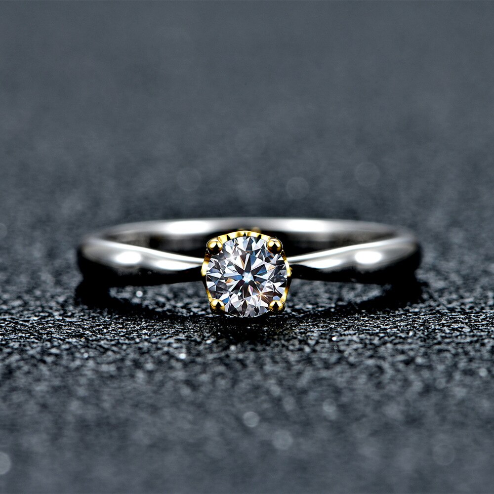 18K Yellow Gold Moissanite Wedding / Engagement Ring 0.3ct D Color Moissanite Engagement