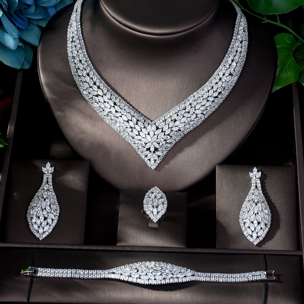 Luxurious Bridal Jewellery Set